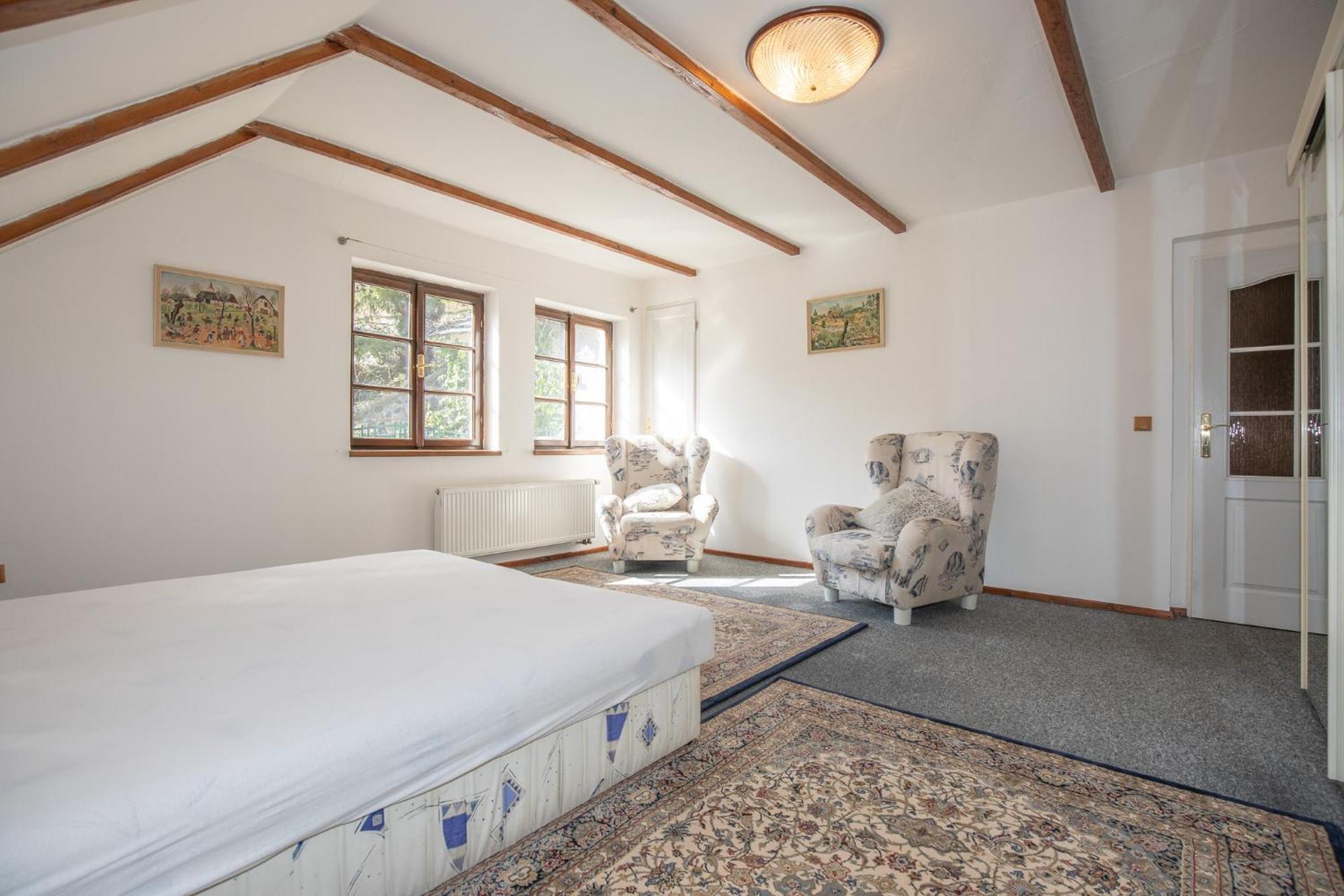 Resort U Jelena Křivoklát Bagian luar foto