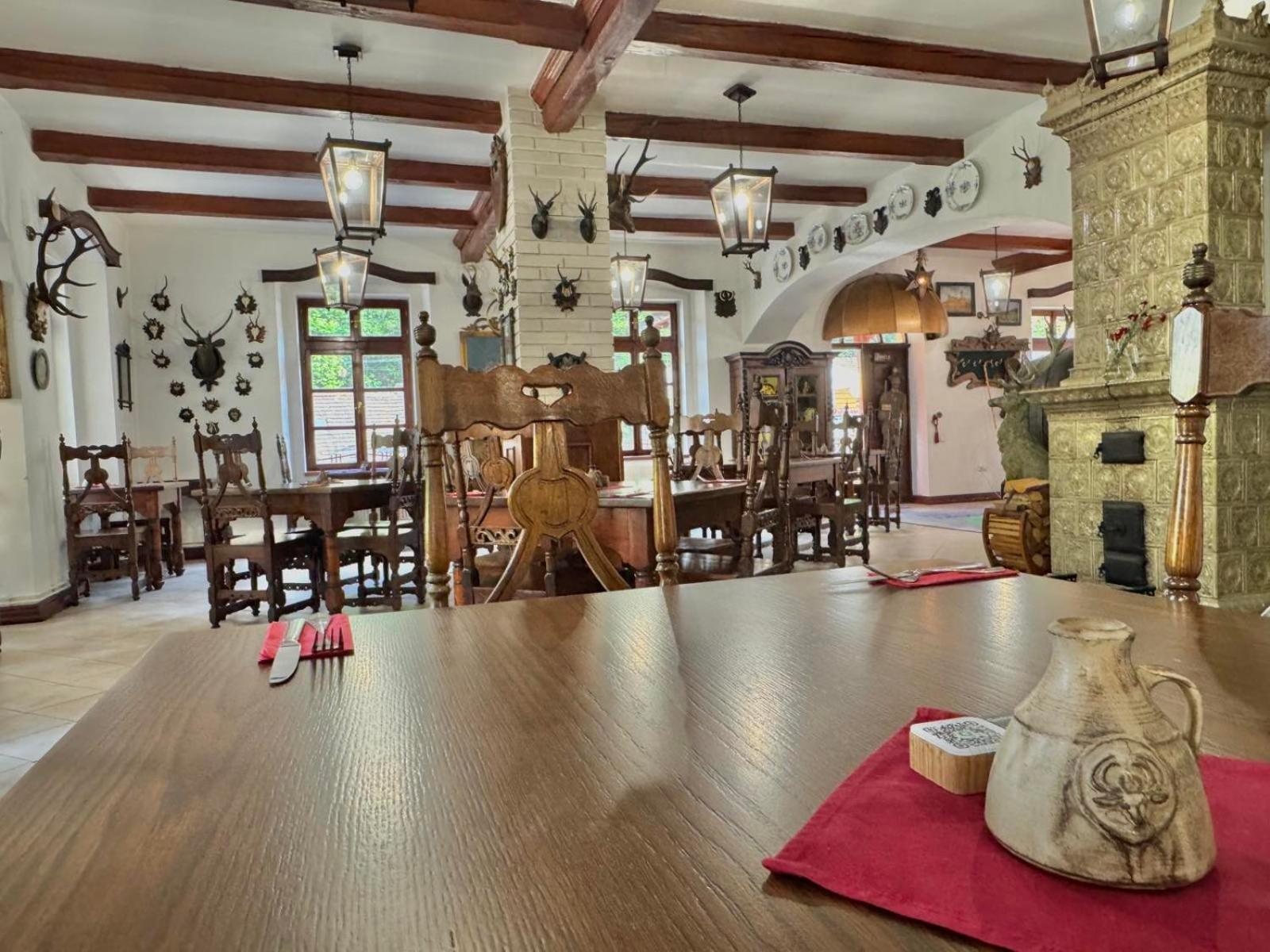 Resort U Jelena Křivoklát Bagian luar foto